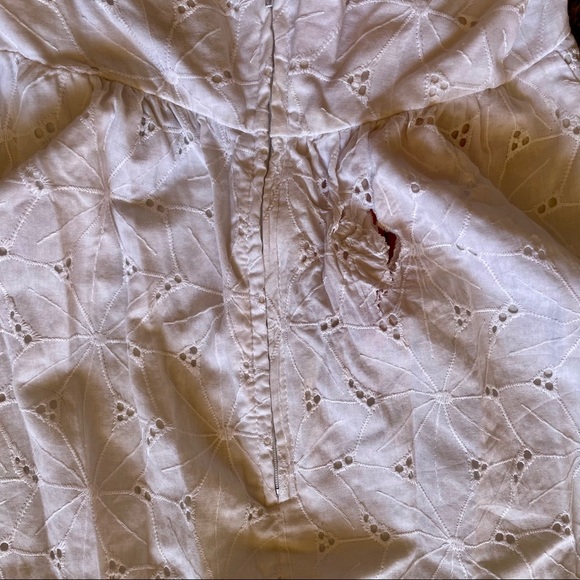 Alyn Paige Lace Halter Mini Dress - Picture 4 of 8